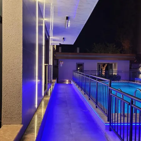 Appartement Diker Port 3 *